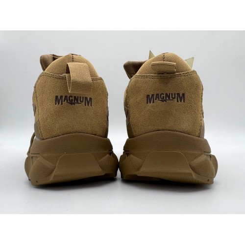 Треккинговые кроссовки «MAGNUM» летние в Великом Новгороде